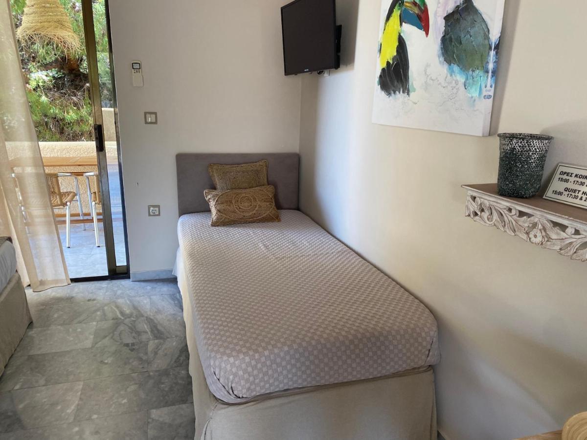 Aelia Houses Agia Marina  Exterior foto